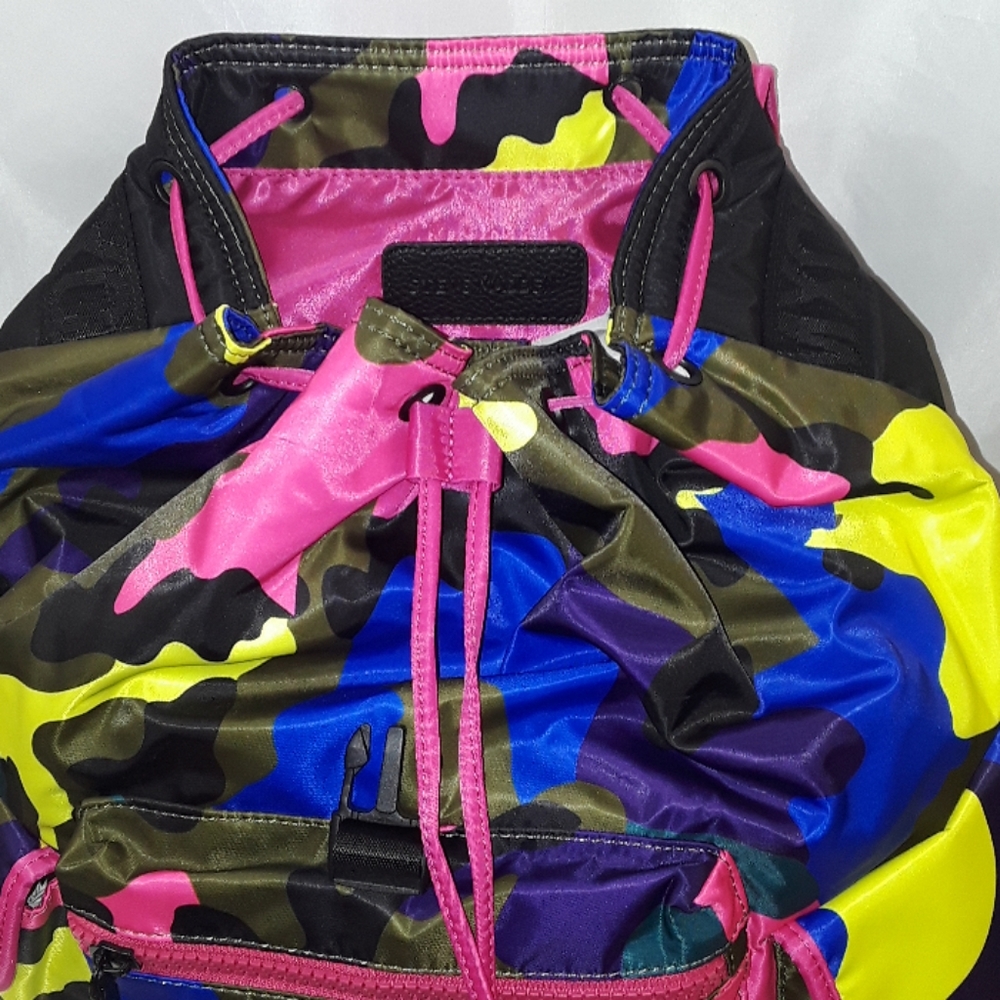 Steve Madden Cardi Drawstring Flap Backpack - Picture 7 of 8